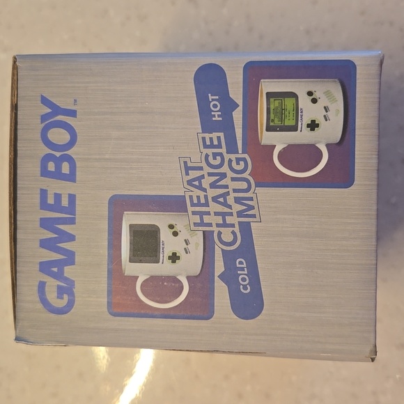 Nintendo Game Boy Heat Change Mug - White, New In Box - Picture 2 of 3